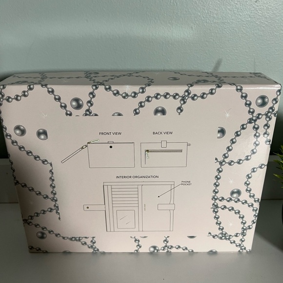 Anne Klein Wallet Wristlet. Brand New With Tags - Picture 3 of 4